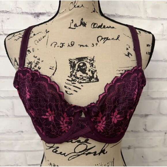 Wacoal Size 36D Fire And Lace Scallop Trim Bra‎ 851252 Purple Pink sheer - Picture 1 of 7